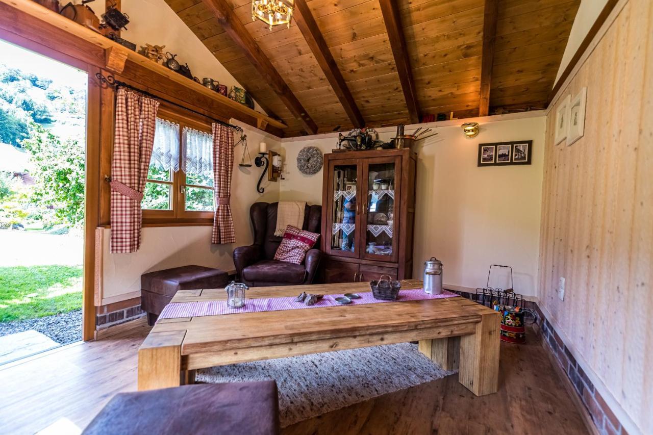 Haus Erika Hotell Wieden Exteriör bild