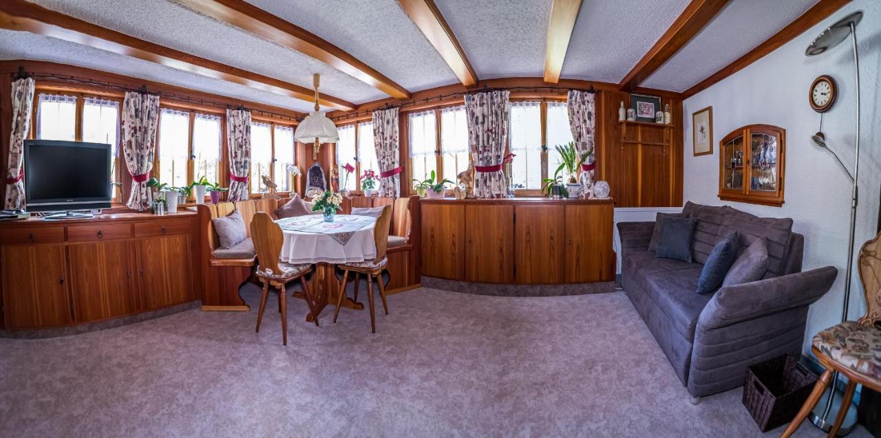 Haus Erika Hotell Wieden Exteriör bild
